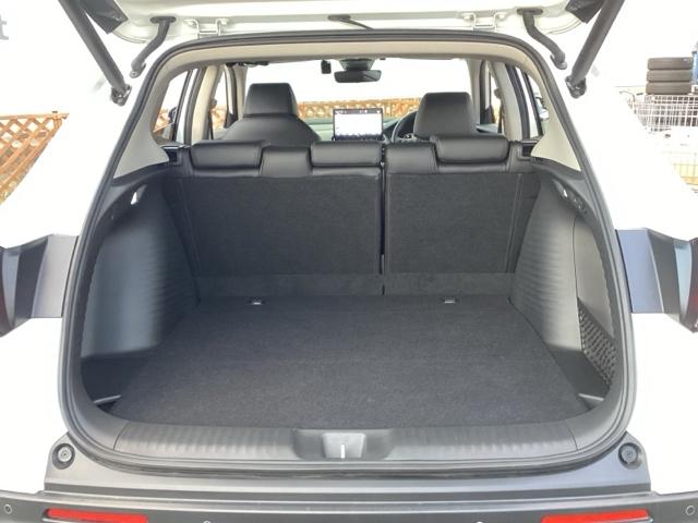 ＺＲ－Ｖ ｅ：ＨＥＶＸ　４ＷＤ　フルセグナビ／ブルートゥース／ホンダコネクト　ドライブレコーダー（前）　シートヒーター（前席）　ホンダセンシング　ＬＥＤヘッドライト（17枚目）