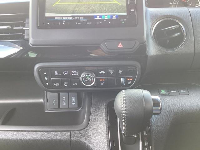 Ｎ－ＢＯＸカスタム Ｌターボ　フルセグナビ／ブルートゥース　　　　　　　　　　　　　　　　　　　　　　　　　　ドラレコ（前後）　シートヒーター　パドルシフト　ホンダセンシング　ＬＥＤヘッド（9枚目）