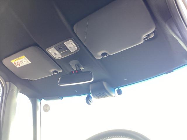 Ｎ－ＢＯＸカスタム Ｌターボ　フルセグナビ／ブルートゥース　　　　　　　　　　　　　　　　　　　　　　　　　　ドラレコ（前後）　シートヒーター　パドルシフト　ホンダセンシング　ＬＥＤヘッド（28枚目）