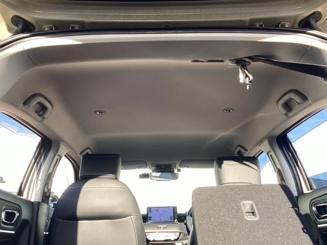 保証期間を１年又は４年間延長することができる「ホッと保証プラス」がございます。しかも距離無制限、購入時しか入れない保証延長プランです。詳細はスタッフにご確認ください。※対象外車両もあります