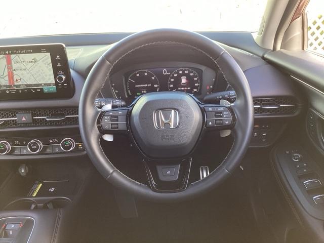 ＺＲ－Ｖ ｅ：ＨＥＶＺ　フルセグナビ／ブルートゥース／ホンダコネクト　　　　　　　　　　　　　　　　　　ドラレコ（前後）　シートヒーター（前席、後席左右）　全周囲カメラ（フロント／サイド／リア）　ホンダセンシング（19枚目）