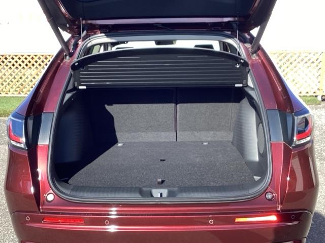 ＺＲ－Ｖ ｅ：ＨＥＶＺ　フルセグナビ／ブルートゥース／ホンダコネクト　　　　　　　　　　　　　　　　　　ドラレコ（前後）　シートヒーター（前席、後席左右）　全周囲カメラ（フロント／サイド／リア）　ホンダセンシング（21枚目）