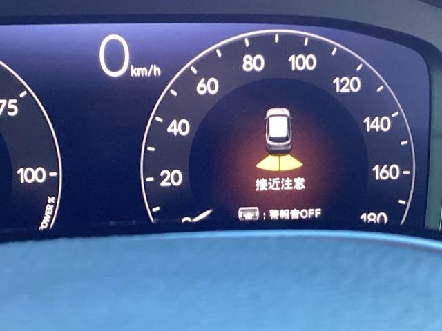 ＺＲ－Ｖ ｅ：ＨＥＶＺ　フルセグナビ／ブルートゥース／ホンダコネクト　　　　　　　　　　　　　　　　　　ドラレコ（前後）　シートヒーター（前席、後席左右）　全周囲カメラ（フロント／サイド／リア）　ホンダセンシング（33枚目）