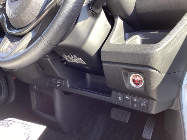 N-WGNカスタム L・ターボ フルセグナビ/ブルートゥース ドラレコ(前) シートヒーター(前席) ホンダセンシング LEDヘッド(16枚目)