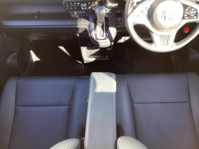 N-WGNカスタム L・ターボ フルセグナビ/ブルートゥース ドラレコ(前) シートヒーター(前席) ホンダセンシング LEDヘッド(25枚目)