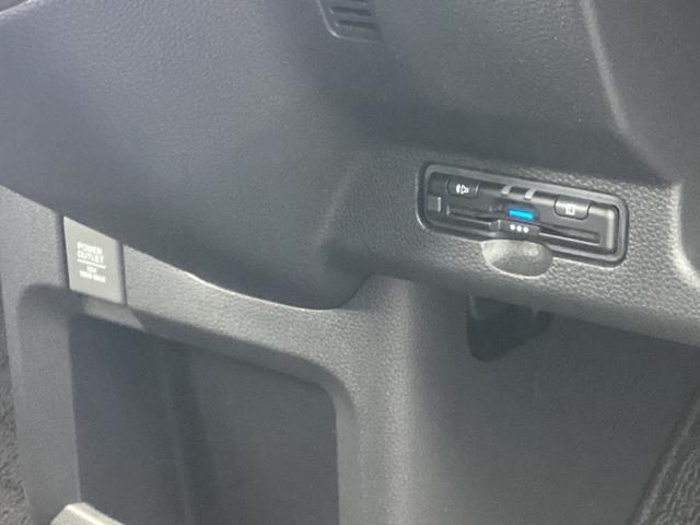 N-WGNカスタム L フルセグナビ/ブルートゥース ドラレコ(前) シートヒーター(前席) ホンダセンシング LEDヘッド(10枚目)