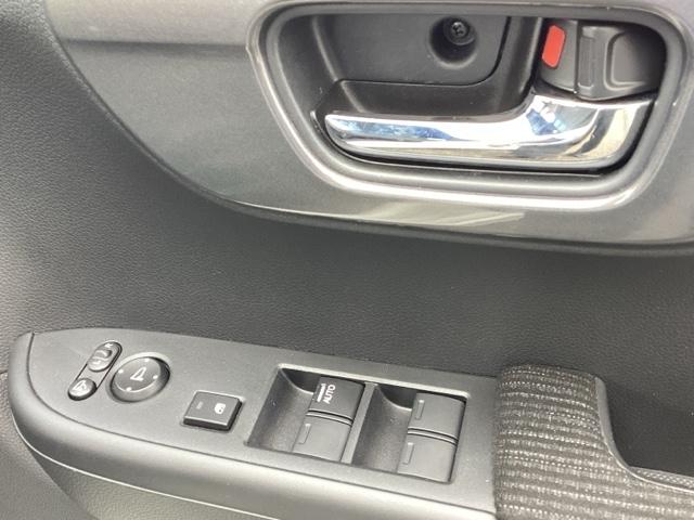 N-WGNカスタム L フルセグナビ/ブルートゥース ドラレコ(前) シートヒーター(前席) ホンダセンシング LEDヘッド(28枚目)