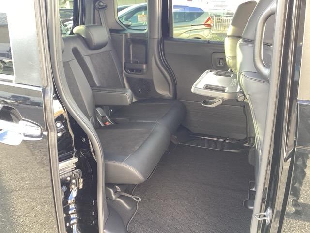 Ｎ－ＢＯＸカスタム ターボ　フルセグナビ／ブルートゥース／ホンダコネクト　　　　　　　　　　　　　　　　　　ドラレコ（前後）　シートヒーター（前席）　パドルシフト　ホンダセンシング　ＬＥＤヘッド（12枚目）