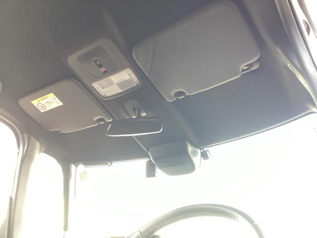 Ｎ－ＢＯＸカスタム ターボ　フルセグナビ／ブルートゥース／ホンダコネクト　　　　　　　　　　　　　　　　　　ドラレコ（前後）　シートヒーター（前席）　パドルシフト　ホンダセンシング　ＬＥＤヘッド（30枚目）