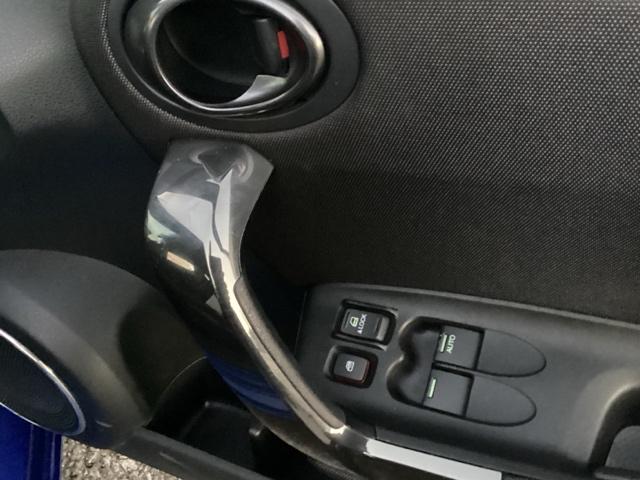 ＣＲ－Ｚ αドレストレーベルＩＩＩ　ワンセグナビ／ブルートゥース　　　　　　　　　　　　　　　　　　　　　　　　　　ＨＩＤヘッド　スマートキー　純正ＡＷ（23枚目）