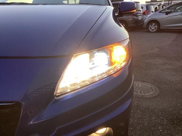 ＣＲ－Ｚ αドレストレーベルＩＩＩ　ワンセグナビ／ブルートゥース　　　　　　　　　　　　　　　　　　　　　　　　　　ＨＩＤヘッド　スマートキー　純正ＡＷ（31枚目）