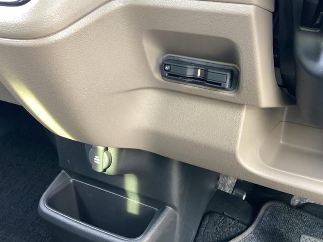 Ｎ－ＢＯＸジョイ ターボ　フルセグナビ／ブルートゥース／ホンダコネクト　　　　　　　　　　　　　　　　　　ドラレコ（前後）　全周囲カメラ（フロント／サイド／リア）　シートヒーター（前席）　ホンダセンシング　ＬＥＤヘッド（10枚目）