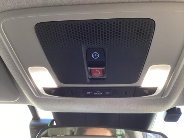 フリード クロスター　フルセグナビ／ブルートゥース／ホンダコネクト　　　　　　　　　　　　　　　　　　ドラレコ（前後）　シートヒーター（前席）　ホンダセンシング　ＬＥＤヘッド（32枚目）