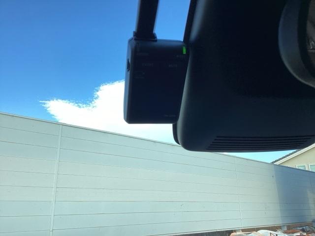 フリード クロスター　フルセグナビ／ブルートゥース／ホンダコネクト　　　　　　　　　　　　　　　　　　ドラレコ（前後）　シートヒーター（前席）　ホンダセンシング　ＬＥＤヘッド（33枚目）