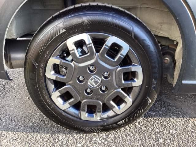 フリード クロスター　フルセグナビ／ブルートゥース／ホンダコネクト　　　　　　　　　　　　　　　　　　ドラレコ（前後）　シートヒーター（前席）　ホンダセンシング　ＬＥＤヘッド（39枚目）