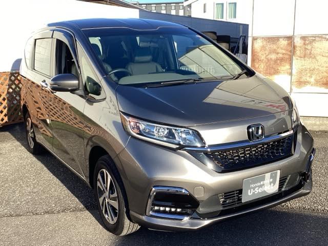 フリード Ｇ・ホンダセンシング　フルセグナビ／ブルートゥース　　　　　　　　　　　　　　　　　　　　　　　　　　シートヒーター（前席）　フリップダウンモニター　ホンダセンシング　ＬＥＤヘッド（4枚目）