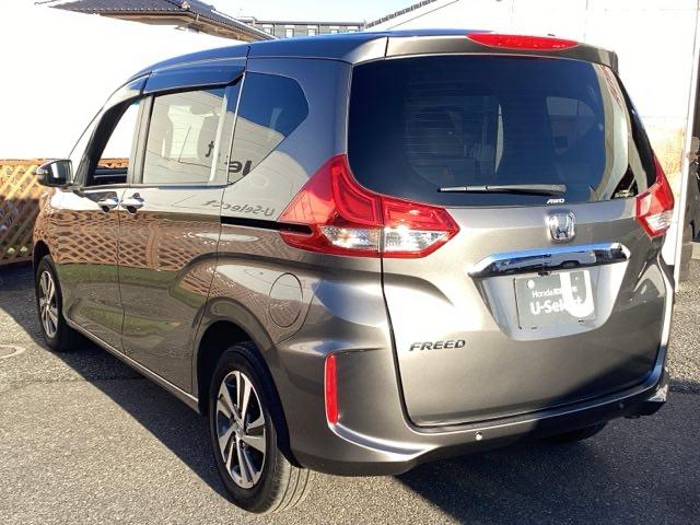フリード Ｇ・ホンダセンシング　フルセグナビ／ブルートゥース　　　　　　　　　　　　　　　　　　　　　　　　　　シートヒーター（前席）　フリップダウンモニター　ホンダセンシング　ＬＥＤヘッド（5枚目）