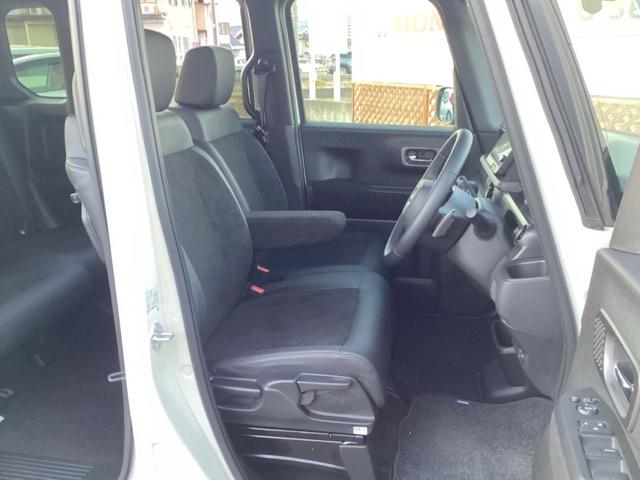 N-BOXカスタム ターボ フルセグナビ/ブルートゥース ドラレコ(前) シートヒーター(前席) パドルシフト ホンダセンシング LEDヘッド(11枚目)