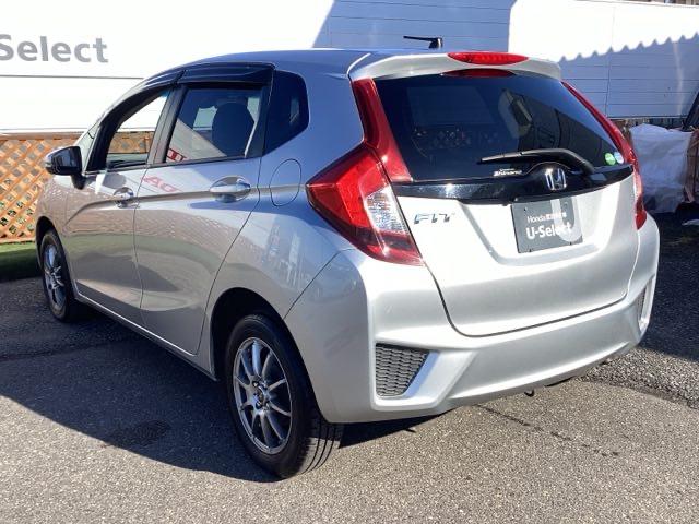 フィット 13G・Fパッケージファインエディション バックモニター付きオーディオ/ワンセグ ドラレコ(前) 安心パッケージ LEDヘッド 社外AW(5枚目)