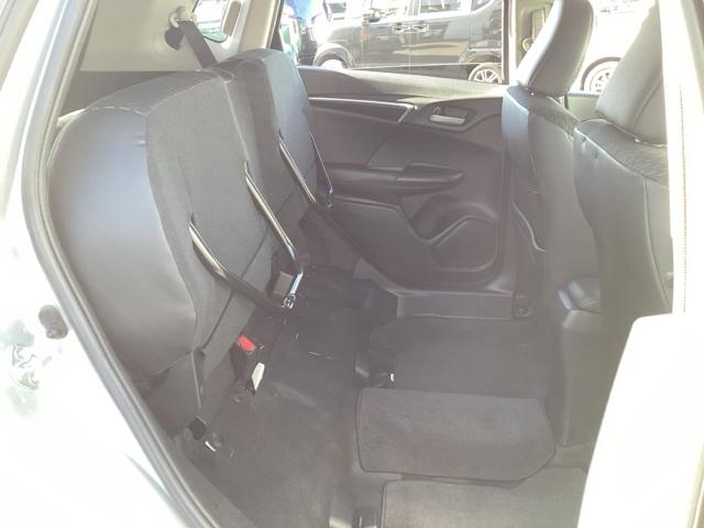 フィット 13G・Fパッケージファインエディション バックモニター付きオーディオ/ワンセグ ドラレコ(前) 安心パッケージ LEDヘッド 社外AW(13枚目)