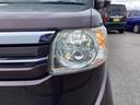 自社整備工場で点検整備をおこなってからお渡ししています。車検が残っている場合は『12ヶ月点検整備』を、車検整備付きの場合は『車検整備』をおこないます。整備費用は車両本体価格に含まれています。