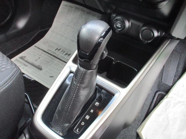 スイフト XRリミテッド 4WD デュアルセンサーブレーキサポート/アダプティブクルーズコントロール/キーレスプッシュスタート/カーナビ/ETC/デュアルジェットエンジン/本革巻ステアリング/オーディオスイッチ/フルオートエアコン(24枚目)