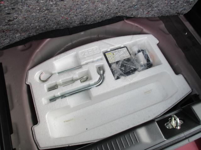 スイフト XRリミテッド 4WD デュアルセンサーブレーキサポート/アダプティブクルーズコントロール/キーレスプッシュスタート/カーナビ/ETC/デュアルジェットエンジン/本革巻ステアリング/オーディオスイッチ/フルオートエアコン(28枚目)