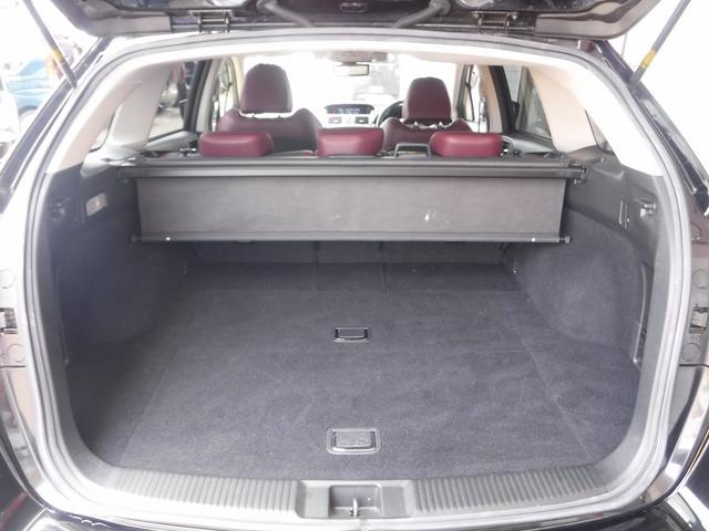 レヴォーグ ２．０ＳＴＩスポーツアイサイト☆４ＷＤ☆純正８型ナビフルセグ　☆Ｓ＆Ｂモニター☆ＥＴＣ☆パドルシフト☆本革シート☆前席シートヒーター☆Ｐシート☆デジタルインナーミラー☆ＬＥＤヘッドライト☆ＬＥＤアクセサリーライナー☆ＵＳＢ電源☆ＶＤＣ☆禁煙車★試乗予約承り中★（76枚目）