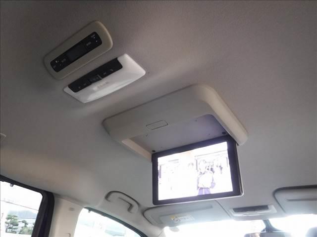 セレナ X☆純正9型ナビフルセグTV☆フリップダウンモニター☆ アラウンドビューモニター☆ETC2.0☆前後ドラレコ☆クルコン☆両側パワスラ☆エマージェンシーブレーキ☆オートライト☆LEDヘッドライト☆黒革調シートカバー☆クリアランスソナー☆禁煙車★試乗予約承り中(8枚目)