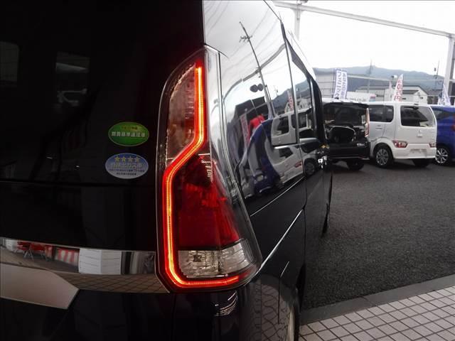 セレナ X☆純正9型ナビフルセグTV☆フリップダウンモニター☆ アラウンドビューモニター☆ETC2.0☆前後ドラレコ☆クルコン☆両側パワスラ☆エマージェンシーブレーキ☆オートライト☆LEDヘッドライト☆黒革調シートカバー☆クリアランスソナー☆禁煙車★試乗予約承り中(16枚目)