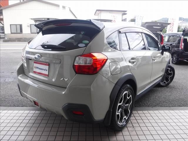 ＸＶ ２．０ｉ－Ｌ　アイサイト☆４ＷＤ☆純正ナビフルセグＴＶ☆　Ｂカメラ☆ＥＴＣ☆ＨＩＤ☆オートライト☆前席パワーシート☆ＵＳＢ電源☆ＳＴＩフロントスポイラー☆ＳＴＩリアスポイラー☆パドルシフト☆プッシュスタート☆ワンオーナー☆禁煙車☆ＶＤＣ★試乗予約承り中★（3枚目）