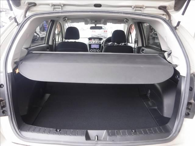 ＸＶ ２．０ｉ－Ｌ　アイサイト☆４ＷＤ☆純正ナビフルセグＴＶ☆　Ｂカメラ☆ＥＴＣ☆ＨＩＤ☆オートライト☆前席パワーシート☆ＵＳＢ電源☆ＳＴＩフロントスポイラー☆ＳＴＩリアスポイラー☆パドルシフト☆プッシュスタート☆ワンオーナー☆禁煙車☆ＶＤＣ★試乗予約承り中★（12枚目）