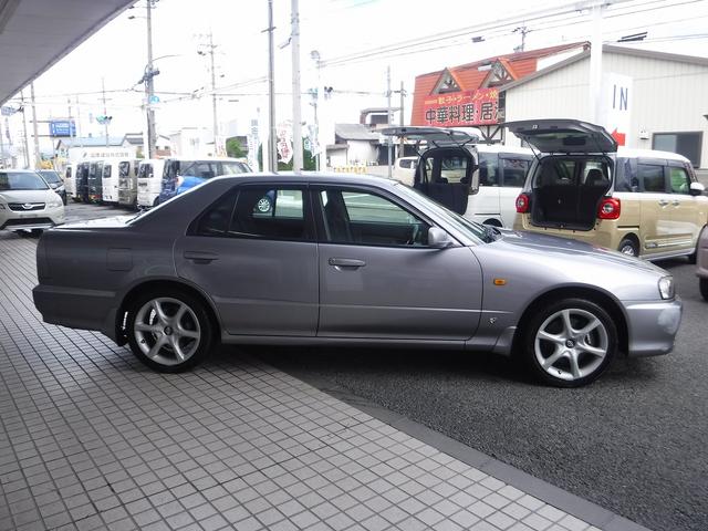 NISSAN SKYLINE 25GT-V