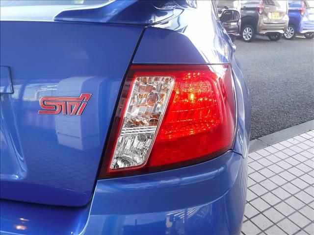 インプレッサ ＷＲＸ　ＳＴｉ　スペックＣ☆４ＷＤ☆　カロッツェリアナビフルセグＴＶ☆ツイーター＆フロントスピーカー☆Ｄｅｆｉ４連追加メーター☆レカロフルバケシート☆ＥＴＣ☆ドラレコ☆ＳＴＩＦタワーバー☆ＨＩＤ☆ミラーウインカー☆キーレス☆ＶＤＣ☆禁煙車（15枚目）