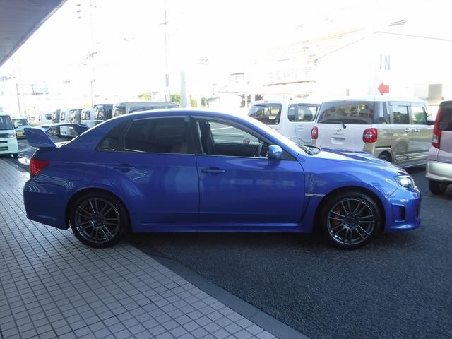 インプレッサ ＷＲＸ　ＳＴｉ　スペックＣ☆４ＷＤ☆　カロッツェリアナビフルセグＴＶ☆ツイーター＆フロントスピーカー☆Ｄｅｆｉ４連追加メーター☆レカロフルバケシート☆ＥＴＣ☆ドラレコ☆ＳＴＩＦタワーバー☆ＨＩＤ☆ミラーウインカー☆キーレス☆ＶＤＣ☆禁煙車（22枚目）