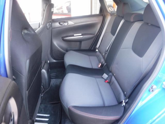 インプレッサ ＷＲＸ　ＳＴｉ　スペックＣ☆４ＷＤ☆　カロッツェリアナビフルセグＴＶ☆ツイーター＆フロントスピーカー☆Ｄｅｆｉ４連追加メーター☆レカロフルバケシート☆ＥＴＣ☆ドラレコ☆ＳＴＩＦタワーバー☆ＨＩＤ☆ミラーウインカー☆キーレス☆ＶＤＣ☆禁煙車（53枚目）