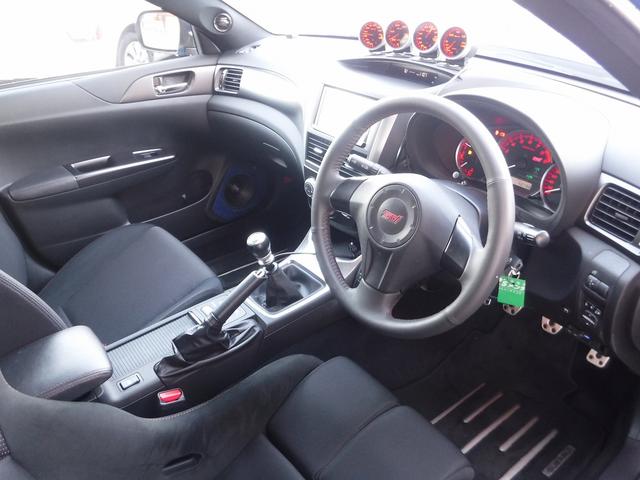 インプレッサ ＷＲＸ　ＳＴｉ　スペックＣ☆４ＷＤ☆　カロッツェリアナビフルセグＴＶ☆ツイーター＆フロントスピーカー☆Ｄｅｆｉ４連追加メーター☆レカロフルバケシート☆ＥＴＣ☆ドラレコ☆ＳＴＩＦタワーバー☆ＨＩＤ☆ミラーウインカー☆キーレス☆ＶＤＣ☆禁煙車（59枚目）