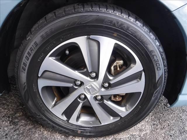 フリードハイブリッド ハイブリッド・Ｇホンダセンシング☆純正９型ナビフルセグＴＶ☆　Ｆ＆Ｂモニター☆ビルトインＥＴＣ☆前後ドラレコ☆ＵＳＢ電源☆両側パワスラ☆ハーフレザーシート☆前席シートヒーター☆ＬＥＤヘッドライト☆ミラーウインカー☆ホンダセンシング☆ＡＣＣ☆禁煙車★試乗予約承り中（14枚目）