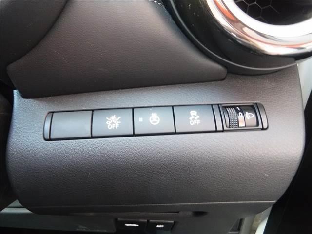キックス XFOUR☆寒冷地仕様車☆メモリーナビ☆Bluetooth☆ アラウンドビューモニター☆プロパイロット☆エマージェンシーブレーキ☆インテリジェントルームミラー☆オートハイビーム☆LEDヘッドライト☆前席シートヒーター☆ビルトインETC☆禁煙車★試乗予約承り中★(9枚目)