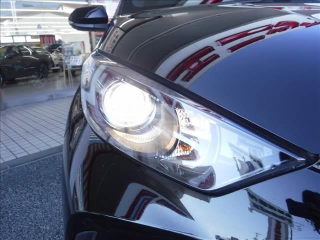 ヤリス Ｘ☆純正ディスプレイオーディオナビ☆Ｂｌｕｅｔｏｏｔｈ☆　バックモニター☆セーフティセンス☆ＢＳＭ☆ＲＣＴＡ☆ＰＣＳ☆ＬＤＡ☆クリアランスソナー☆オートハイビーム☆ビルトインＥＴＣ☆スマートキー☆プッシュスタート☆ステアリモコン☆禁煙車★試乗予約承り中★（15枚目）