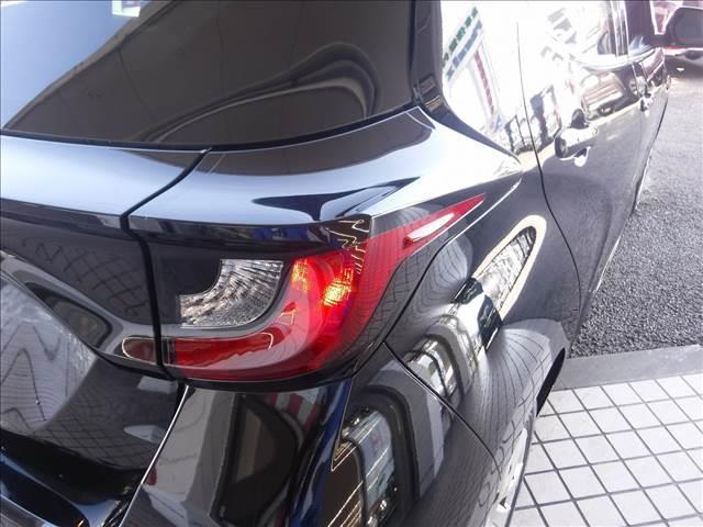 ヤリス Ｘ☆純正ディスプレイオーディオナビ☆Ｂｌｕｅｔｏｏｔｈ☆　バックモニター☆セーフティセンス☆ＢＳＭ☆ＲＣＴＡ☆ＰＣＳ☆ＬＤＡ☆クリアランスソナー☆オートハイビーム☆ビルトインＥＴＣ☆スマートキー☆プッシュスタート☆ステアリモコン☆禁煙車★試乗予約承り中★（16枚目）