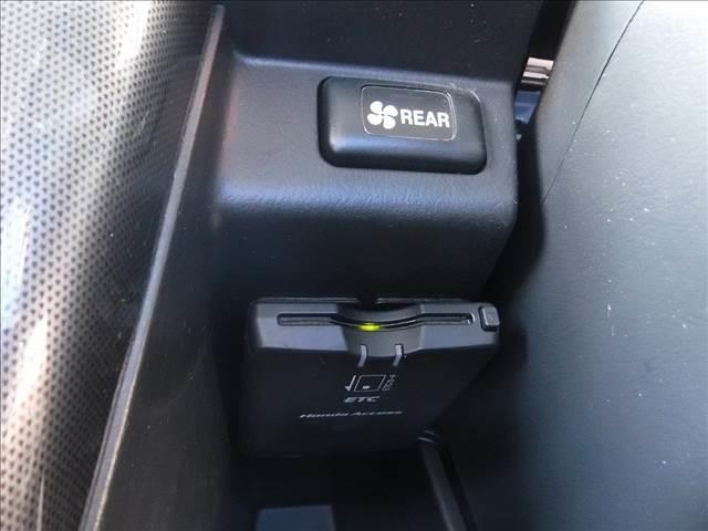 バモス G 4WD☆カロッツェリアナビフルセグTV☆Bluetooth☆Bモニター☆ETC☆前後ドラレコ☆リアヒーター☆フォグランプ☆キーレス☆ヘッドライトレベライザー☆社外アルミ☆禁煙車★試乗予約承り中★(8枚目)