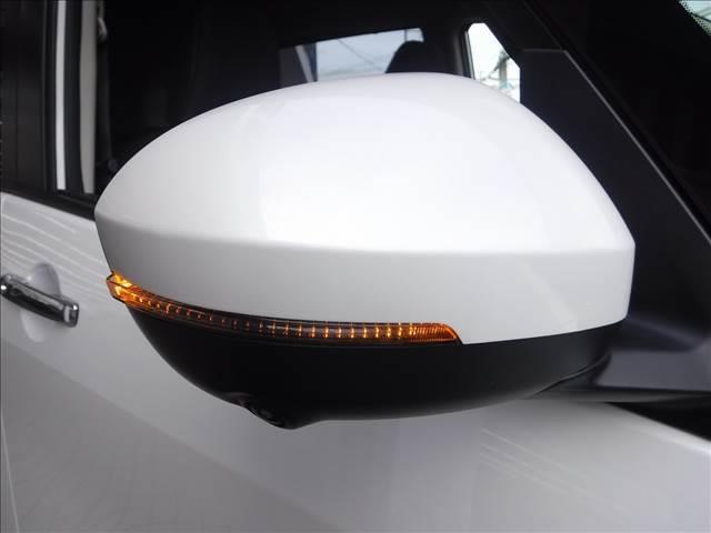 セレナ ハイウェイスターＶ☆４ＷＤ☆メーカー１２．３型ナビＴＶ☆　アラウンドビューモニター☆両側パワスラ☆ＥＴＣ２．０☆ワイヤレス充電器☆前席＆２列目シートヒーター☆ステアリングヒーター☆ＬＥＤヘッドライト☆スマートルームミラー☆エマージェンシーブレーキ☆禁煙車☆（20枚目）