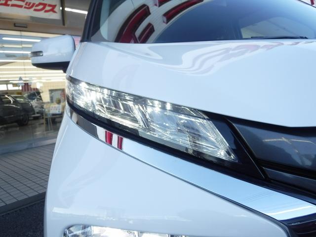 ｅＫクロス Ｍ☆純正オーディオ☆Ｅアシスト☆前後誤発進抑制☆車線逸脱警報　クリアランスソナー☆オートハイビーム☆ＬＥＤヘッドライト☆フォグランプ☆ＬＥＤテール☆前席シートヒーター☆キーレス☆ＵＳＢ電源☆電格ミラー☆ベンチシート☆ＡＳＣ☆アイドリングストップ★試乗予約承り中★（22枚目）