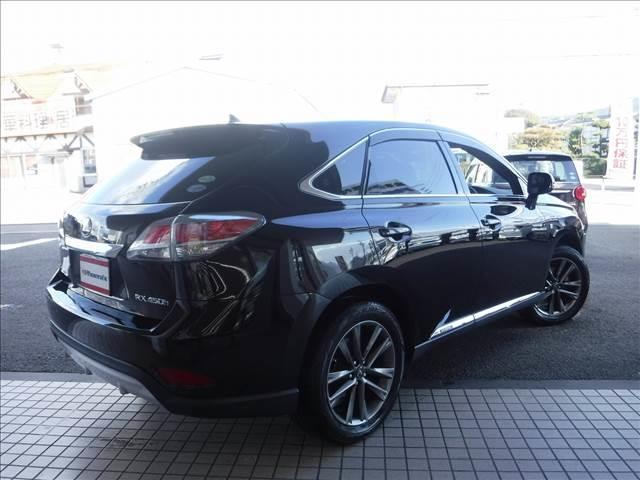ＲＸ ＲＸ４５０ｈ　Ｆスポーツ☆４ＷＤ☆メーカーナビフルセグＴＶ☆　Ｂカメラ☆ビルトインＥＴＣ☆前後ドラレコ☆サンルーフ☆黒本革シート☆前席シートヒーター☆パワーバックドア☆クルコン☆三眼ＬＥＤヘッドライト☆フォグランプ☆クリアランスソナー☆禁煙車★試乗予約承り中★（3枚目）