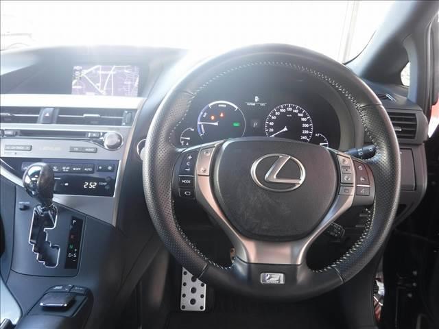 ＲＸ ＲＸ４５０ｈ　Ｆスポーツ☆４ＷＤ☆メーカーナビフルセグＴＶ☆　Ｂカメラ☆ビルトインＥＴＣ☆前後ドラレコ☆サンルーフ☆黒本革シート☆前席シートヒーター☆パワーバックドア☆クルコン☆三眼ＬＥＤヘッドライト☆フォグランプ☆クリアランスソナー☆禁煙車★試乗予約承り中★（4枚目）