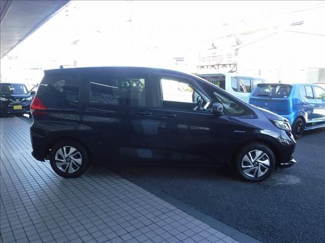 フリードハイブリッド ハイブリッド・Ｇホンダセンシング☆純正９型ナビ☆バックカメラ　☆フリップダウンモニター☆フルセグＴＶ☆ホンダセンシング☆ＡＣＣ☆ＬＫＡＳ☆両側パワスラ☆ビルトインＥＴＣ☆前後ドラレコ付デジタルミラー☆ＬＥＤヘッドライト☆前席シートヒーター☆禁煙車★試乗予約承り中（14枚目）