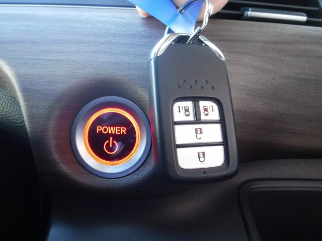 フリードハイブリッド ハイブリッド・Ｇホンダセンシング☆純正９型ナビ☆バックカメラ　☆フリップダウンモニター☆フルセグＴＶ☆ホンダセンシング☆ＡＣＣ☆ＬＫＡＳ☆両側パワスラ☆ビルトインＥＴＣ☆前後ドラレコ付デジタルミラー☆ＬＥＤヘッドライト☆前席シートヒーター☆禁煙車★試乗予約承り中（57枚目）