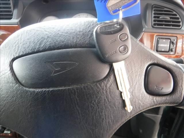 ミラジーノ ジーノリミテッド　オーディオ☆キーレス☆ＥＴＣ☆ウッドコンビハンドル☆ウッドパネル☆電動格納ミラー☆メッキドアミラー☆メッキアウターハンドル☆バンパーメッキモール☆メッキグリル☆禁煙車☆試乗予約承り中☆（10枚目）