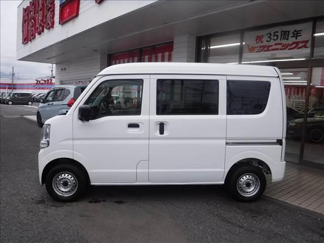 ４ＷＤ☆５ＡＧＳ☆純正ラジオ☆エマージェンシーブレーキＳ☆踏み間違い防止アシスト☆車線逸脱警報☆オートハイビーム☆リアパーキングセンサー☆ＵＳＢ電源☆オーバーヘッドシェルフ☆キーレス☆１速発進モード☆